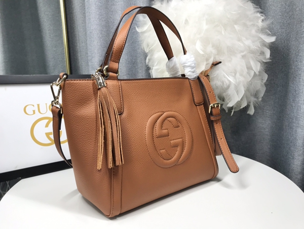 激安グッチバッグコピー背面デザイン